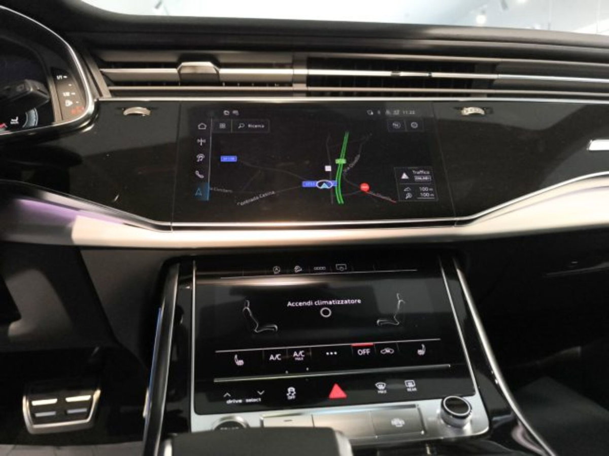 Audi Q8 3.0 tdi mhev S line edition quattro 286cv tiptronic (16)