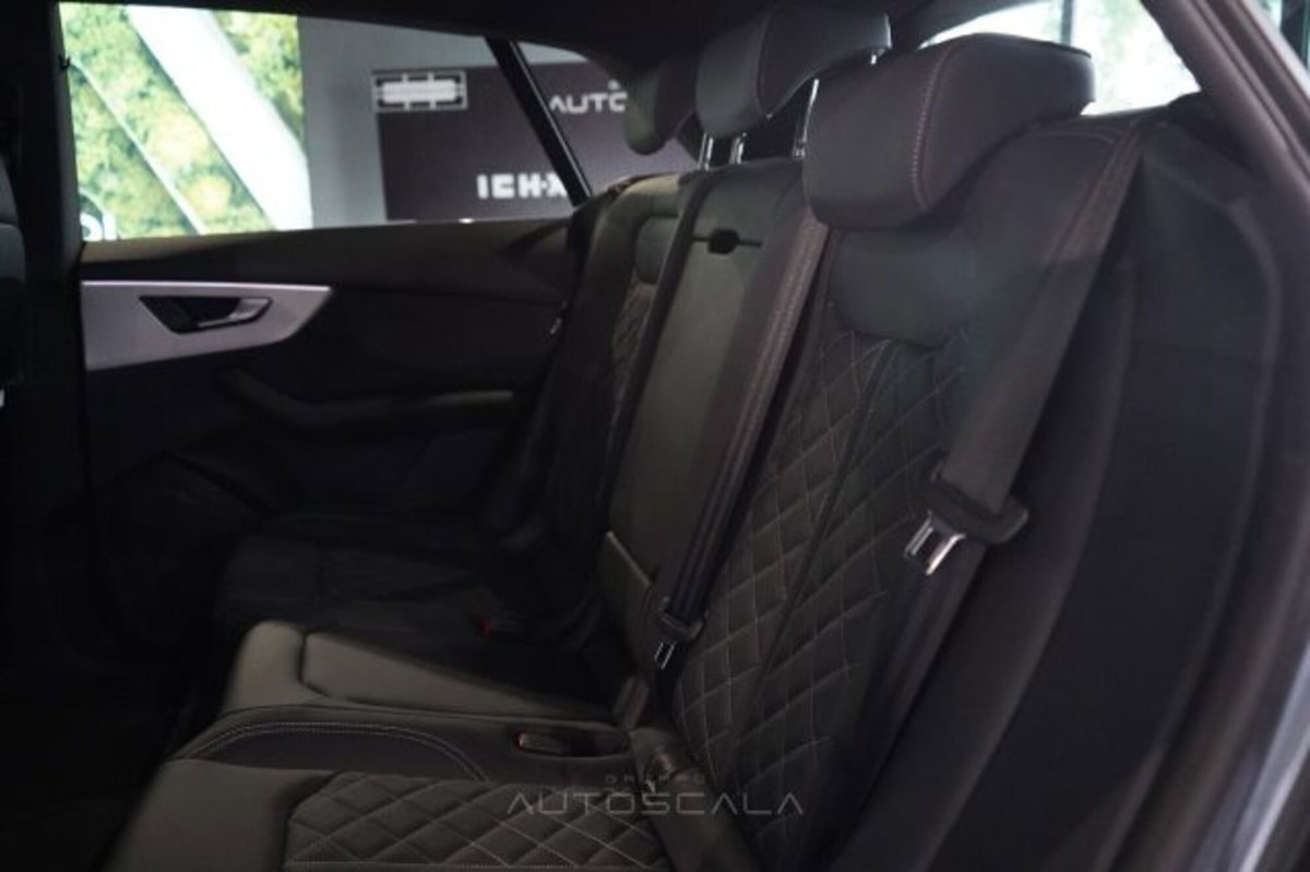Audi Q8 3.0 tdi mhev S line edition quattro 286cv tiptronic (20)