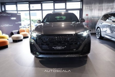 Audi Q8 3.0 tdi mhev S line edition quattro 286cv tiptronic (2)