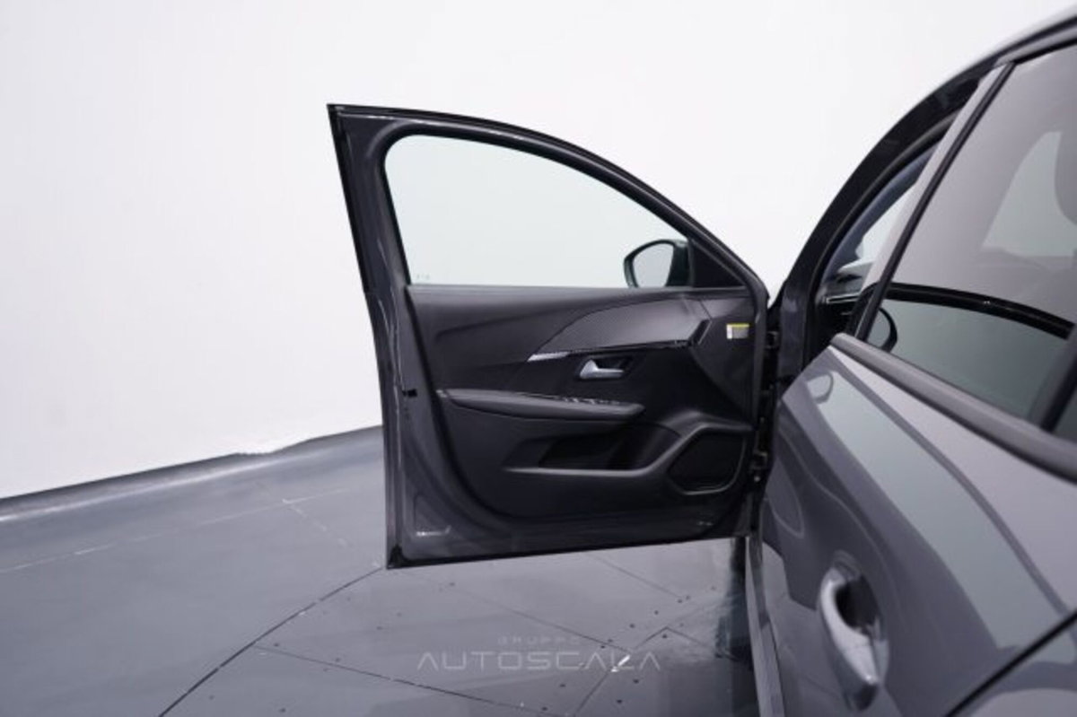 Peugeot 208 1.2 hybrid Active 100cv e-dcs 6 (9)
