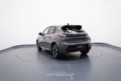 Peugeot 208 50 kWh Allure (4)