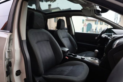Nissan Qashqai 2.0 dCi DPF 4WD aut. n-tec (10)