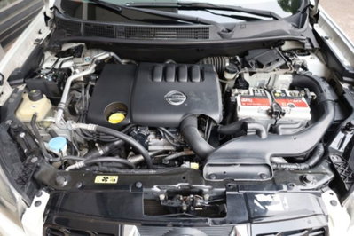 Nissan Qashqai 2.0 dCi DPF 4WD aut. n-tec (12)