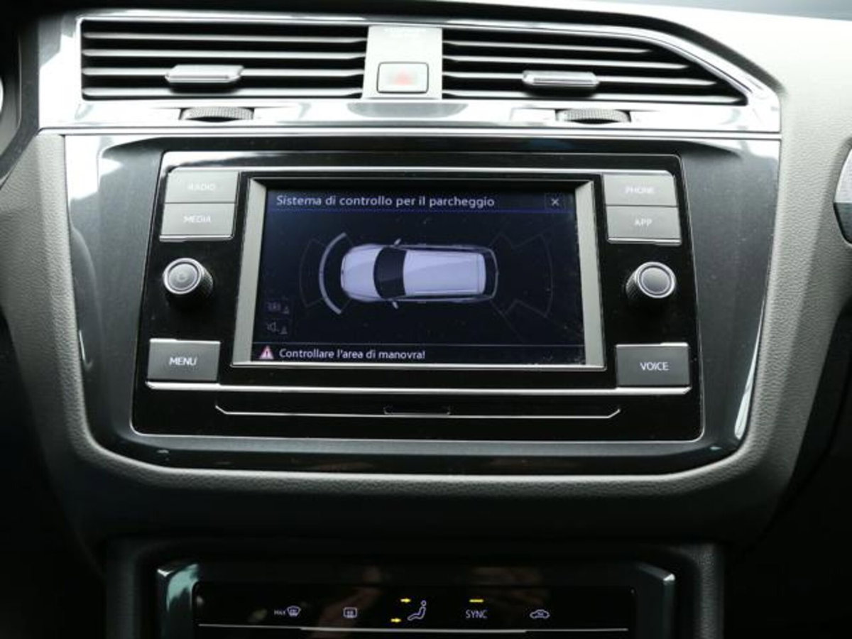 Volkswagen Tiguan Allspace 2.0 tdi Life 150cv dsg (15)