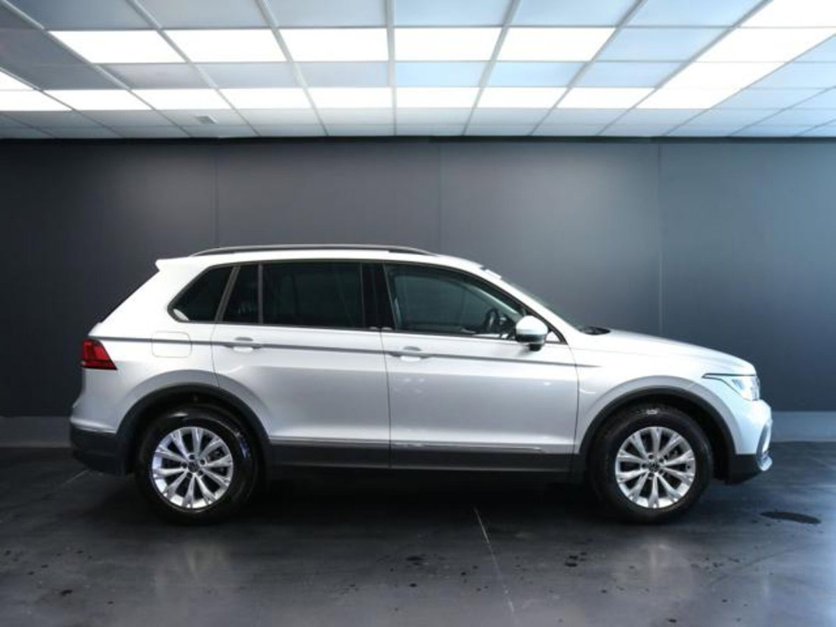Volkswagen Tiguan Allspace 2.0 tdi Life 150cv dsg (6)