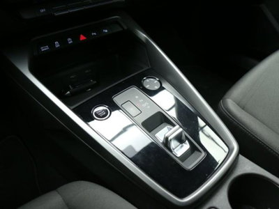Audi A3 Sportback 30 TDI S tronic S line edition (13)