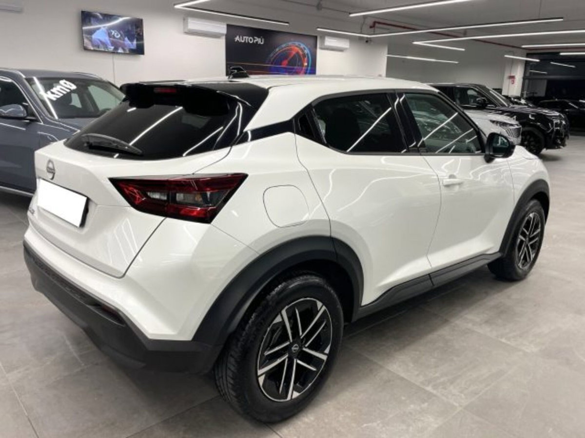 Nissan Juke 1.0 dig-t N-Connecta 114cv (3)
