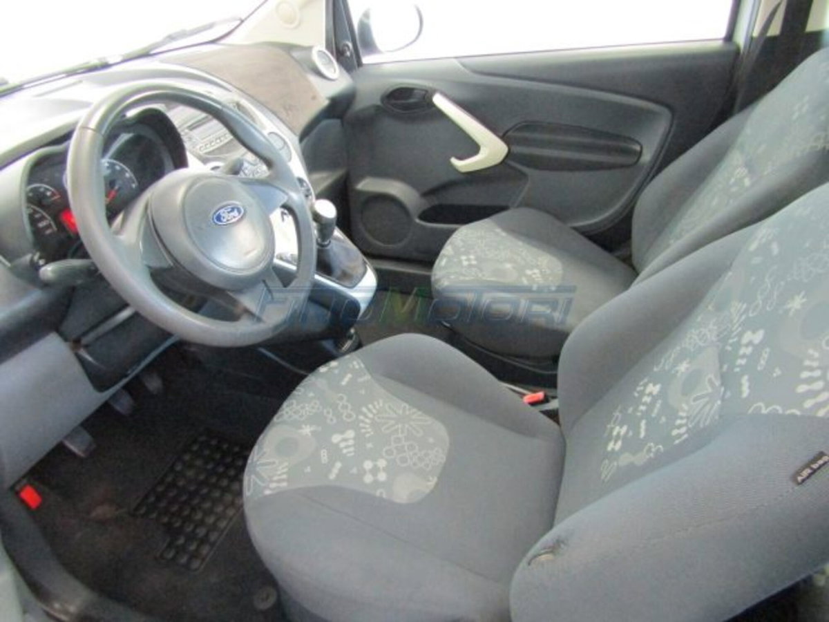 Ford Ka 1.2 8V 69CV (10)