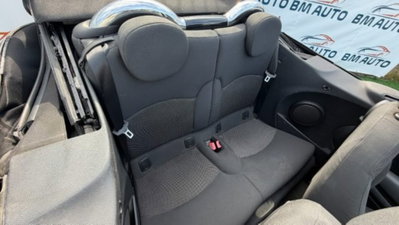 MINI Mini Cabrio 1.6 16V Cooper Cabrio (6)