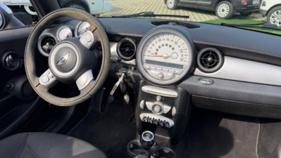 MINI Mini Cabrio 1.6 16V Cooper Cabrio (7)