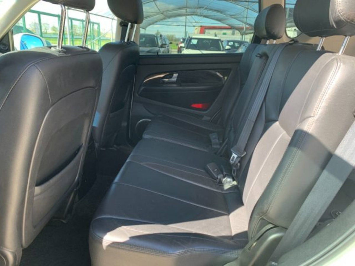 Ssangyong Rexton W Xdi 4WD A/T Top (10)
