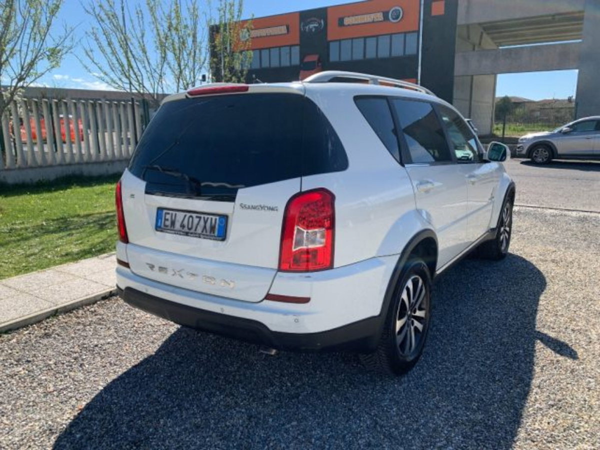 Ssangyong Rexton W Xdi 4WD A/T Top (5)
