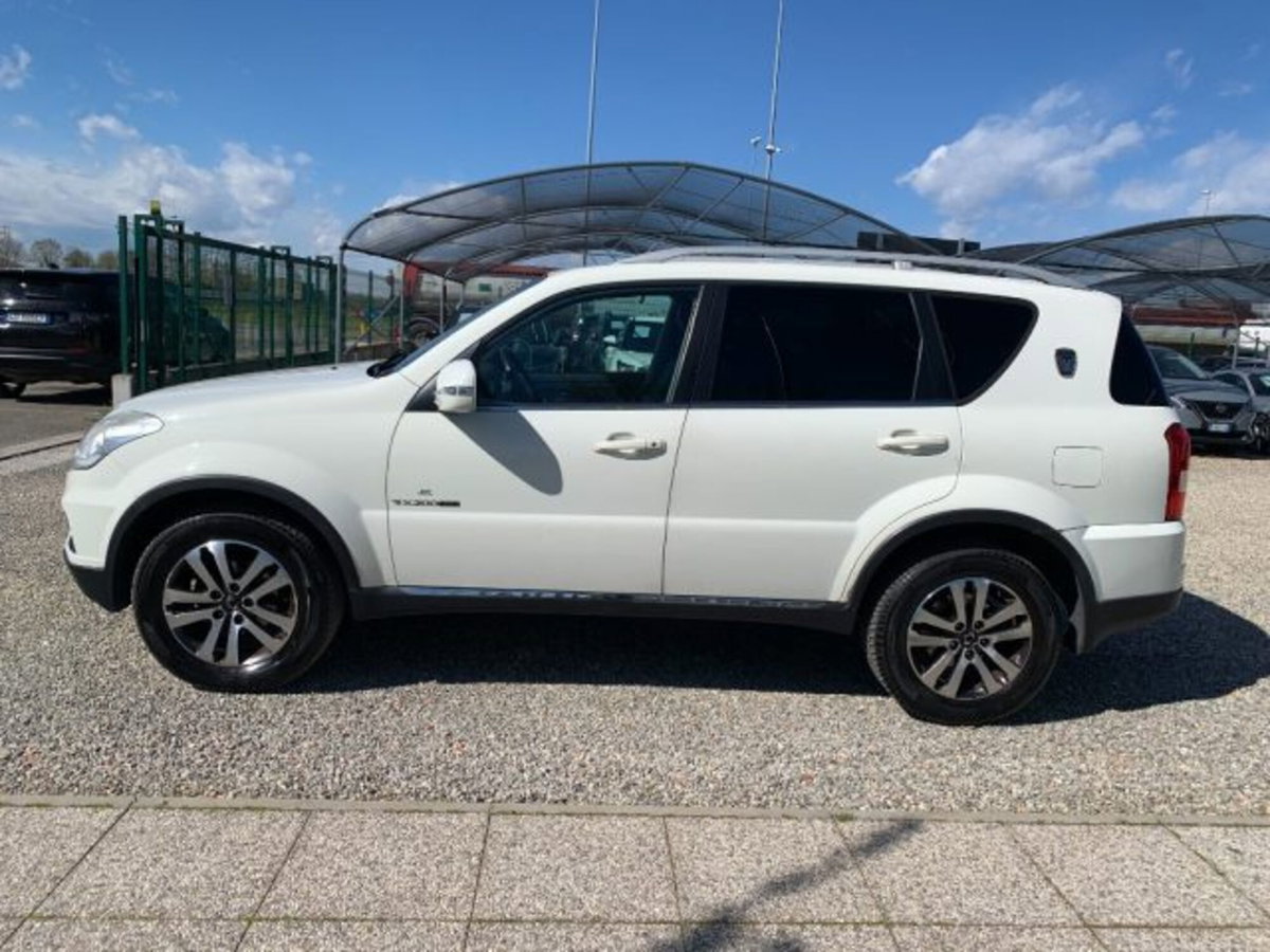 Ssangyong Rexton W Xdi 4WD A/T Top (8)