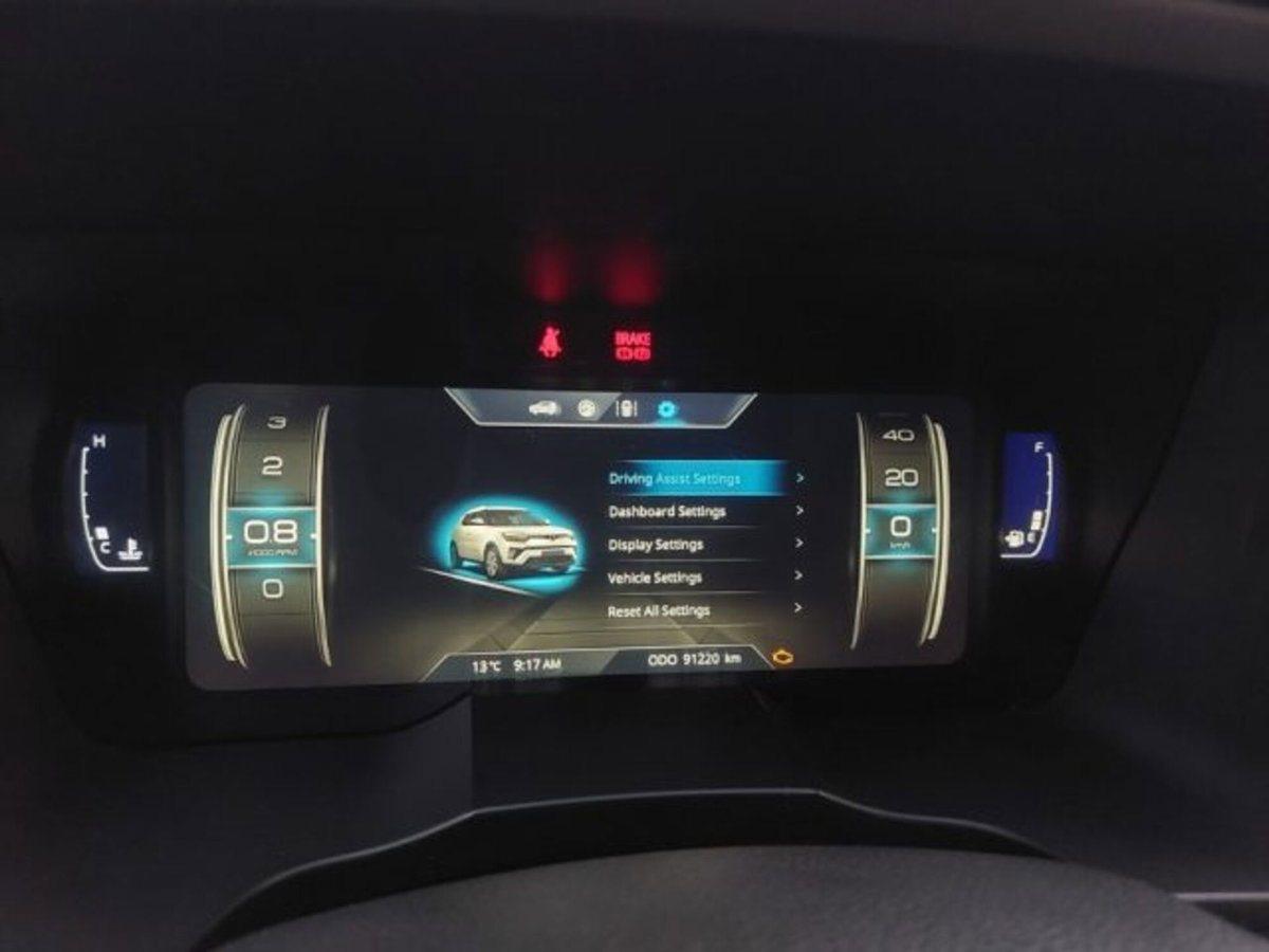 Ssangyong Tivoli 1.6 diesel 2WD Exclusive (10)