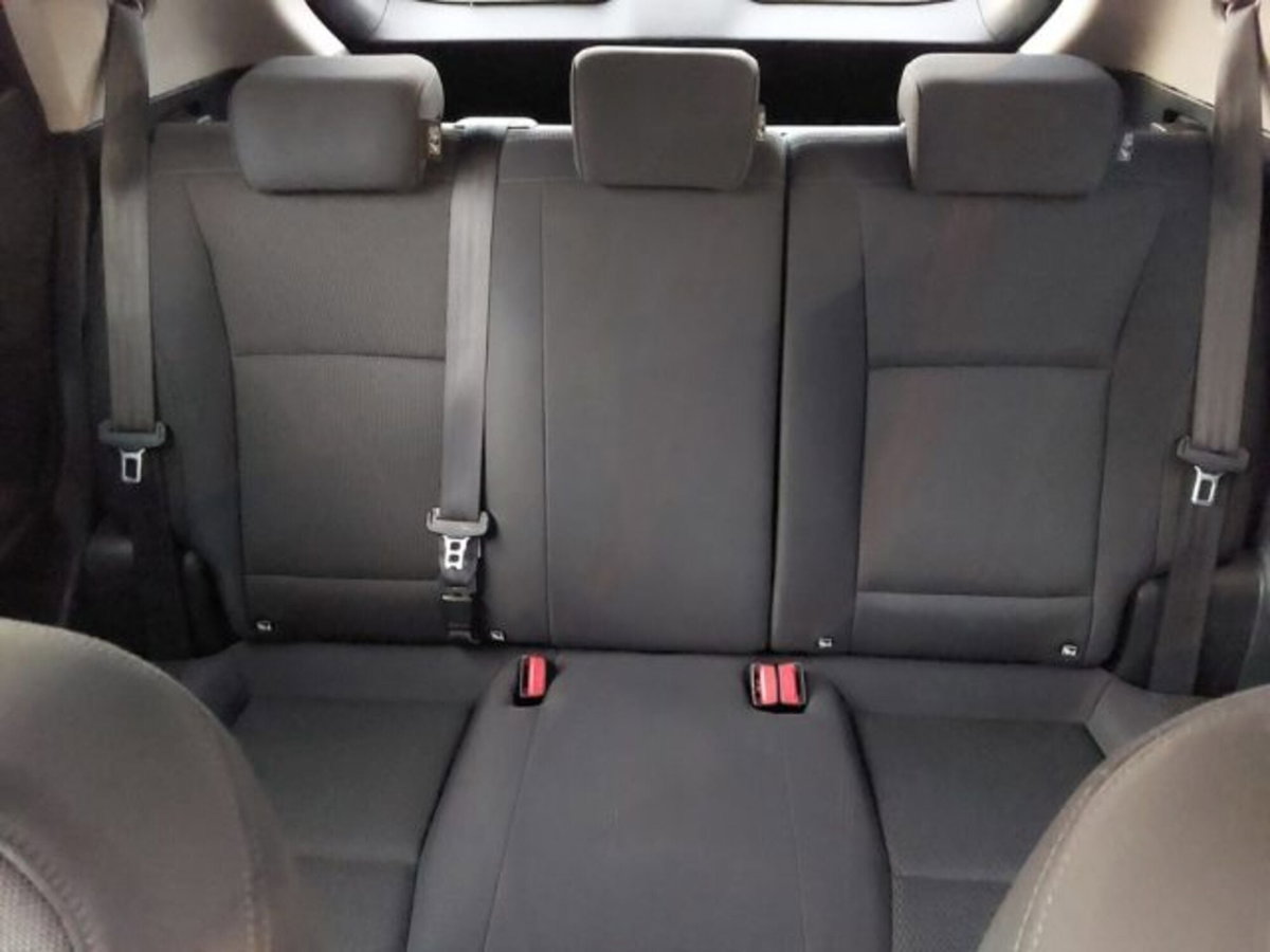 Ssangyong Tivoli 1.6 diesel 2WD Exclusive (12)