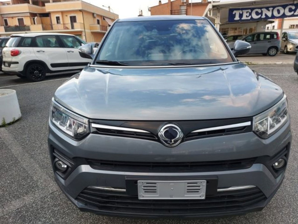 Ssangyong Tivoli 1.6 diesel 2WD Exclusive (2)