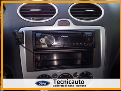 Ford Focus 1.6 TDCi (90CV) 5p. (15)