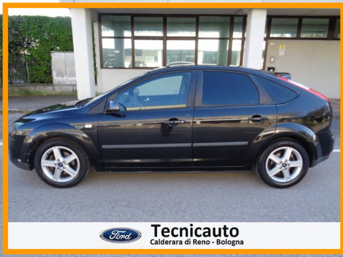 Ford Focus 1.6 TDCi (90CV) 5p. (4)