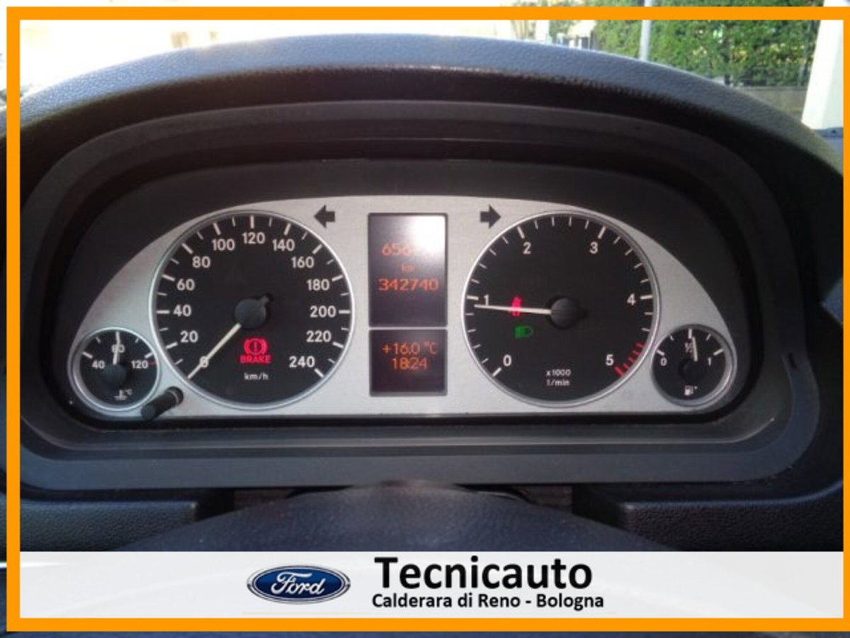 Mercedes-Benz Classe B 180 CDI Executive (17)