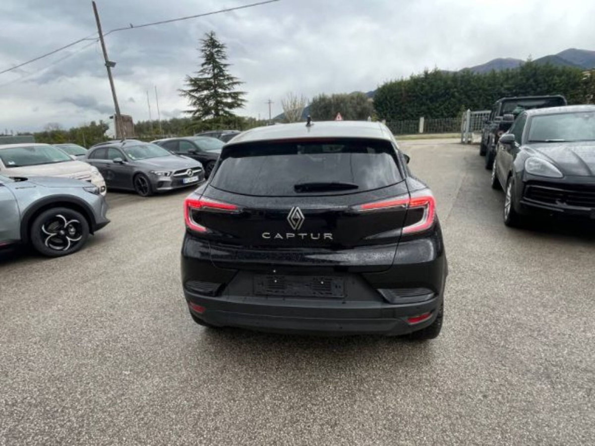 Renault Captur TCe 90 CV Techno (5)