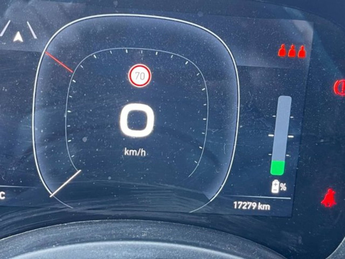 Fiat Panda Cross 1.0 firefly hybrid Cross s&s 70cv 5p.ti (11)