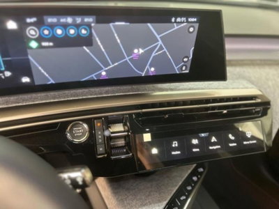Peugeot 5008 1.2 hybrid GT 145cv 5p.ti e-dcs6 (12)