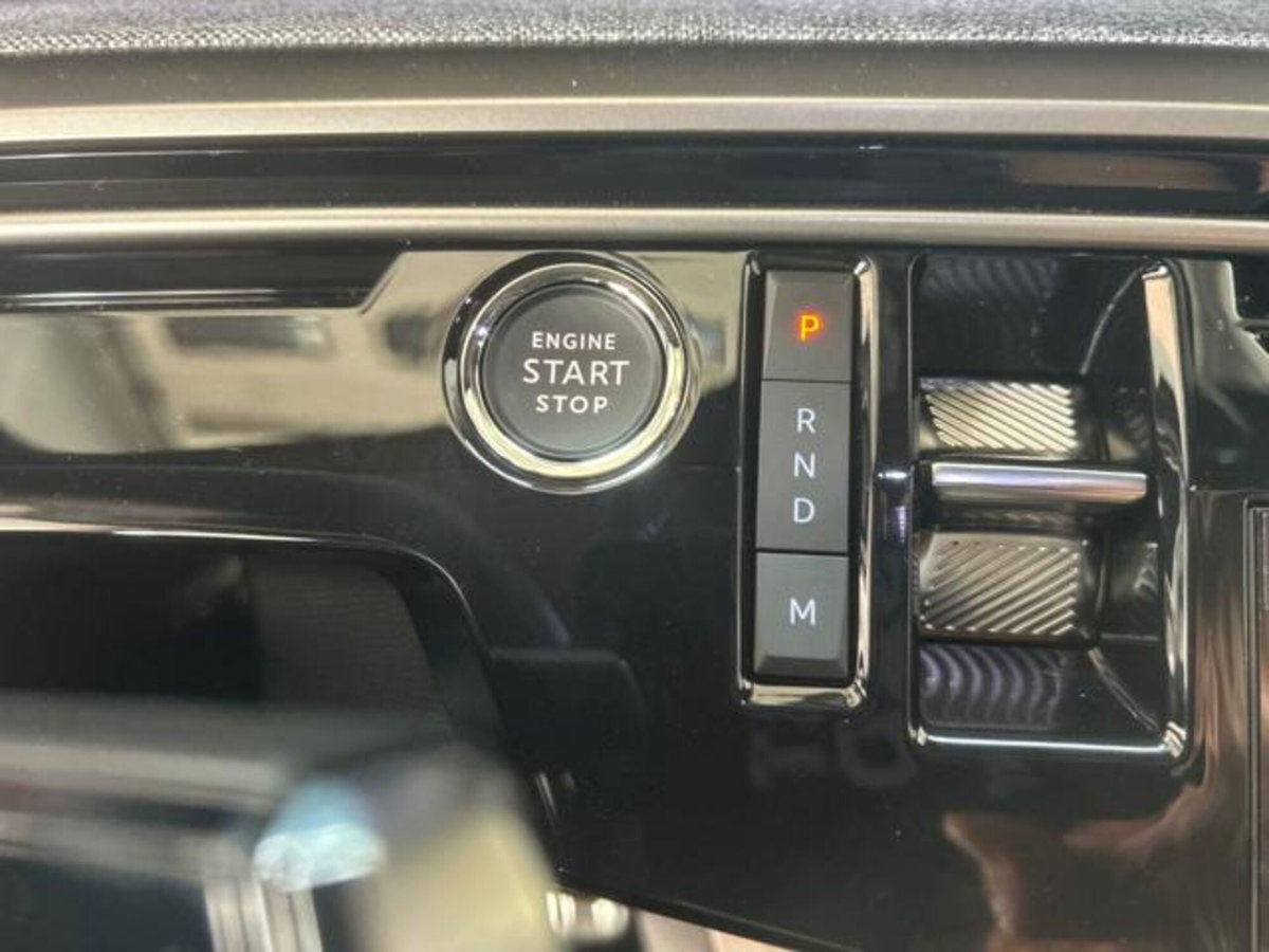 Peugeot 5008 1.2 hybrid GT 145cv 5p.ti e-dcs6 (13)