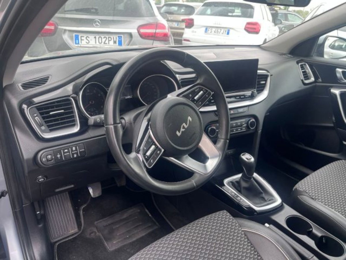 Kia XCeed 1.0 T-GDi GPL High Tech (7)