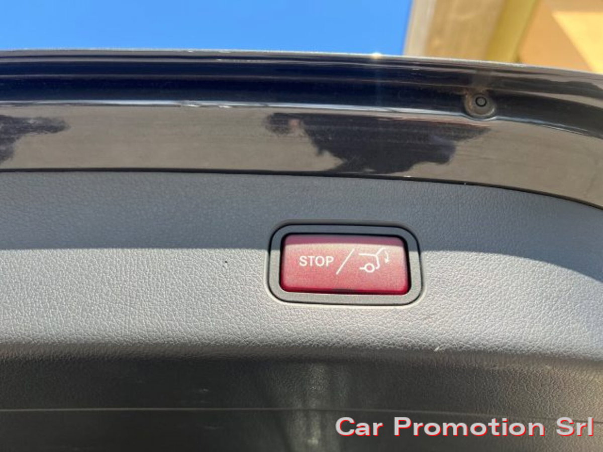 Mercedes-Benz GLC SUV 220 d 4Matic Premium (9)