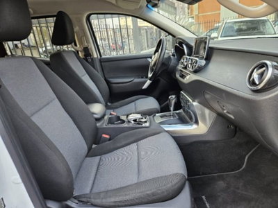 Mercedes-Benz Classe X Pick-up 250 d 4Matic Progressive (12)
