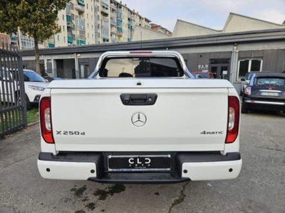 Mercedes-Benz Classe X Pick-up 250 d 4Matic Progressive (5)