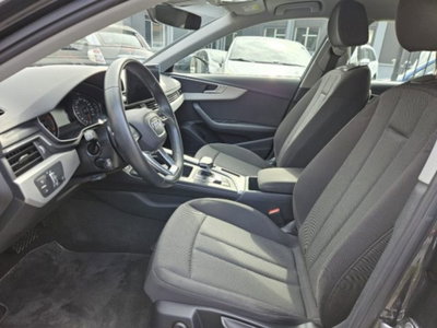 Audi A4 Avant 30 TDI/136 CV S tronic S line edition (8)