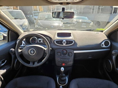 Renault Clio SporTour 1.2 16V TCE 100CV SporTour (8)