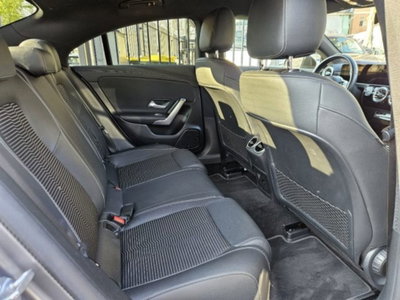 Mercedes-Benz CLA 200 d Premium (13)