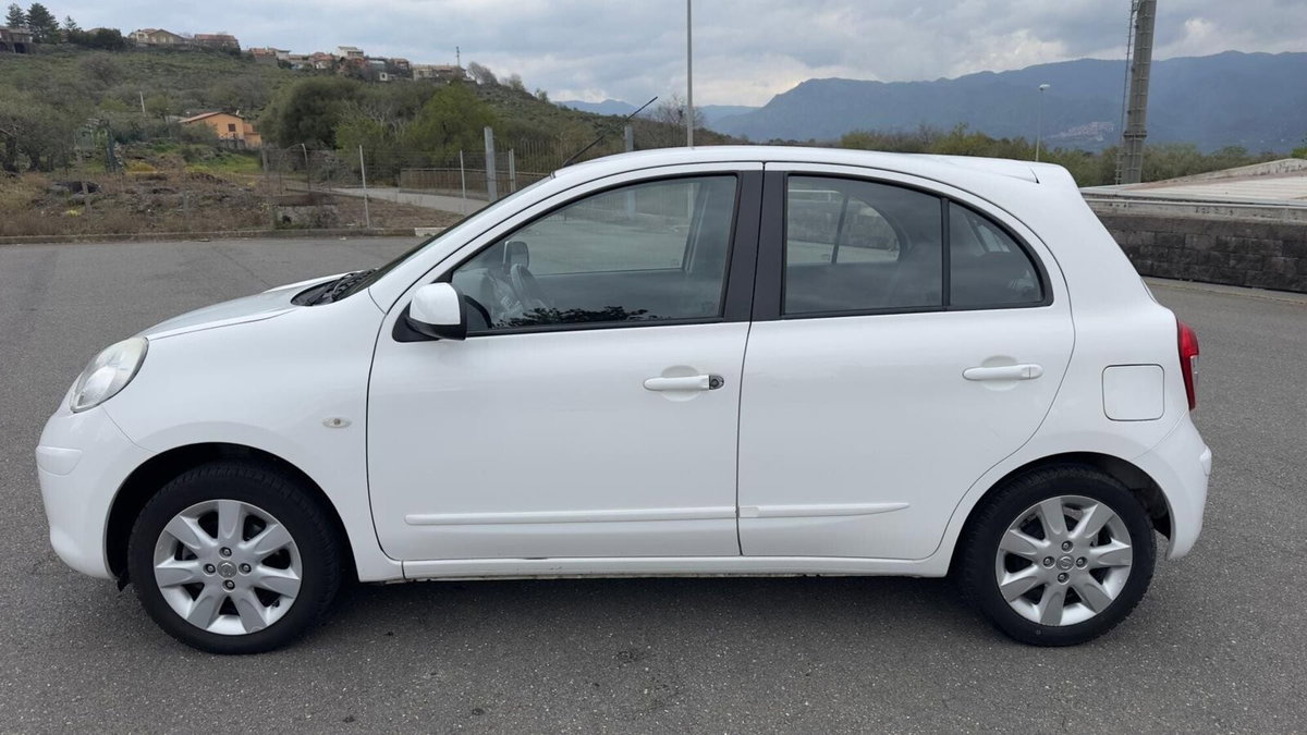 Nissan Micra 1.2 12V 5 porte Acenta (6)