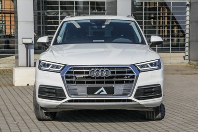 Audi Q5 40 TDI quattro S tronic Business (3)