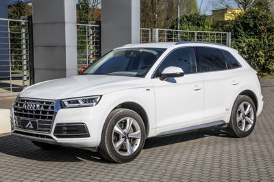 Audi Q5 40 TDI quattro S tronic Business (6)