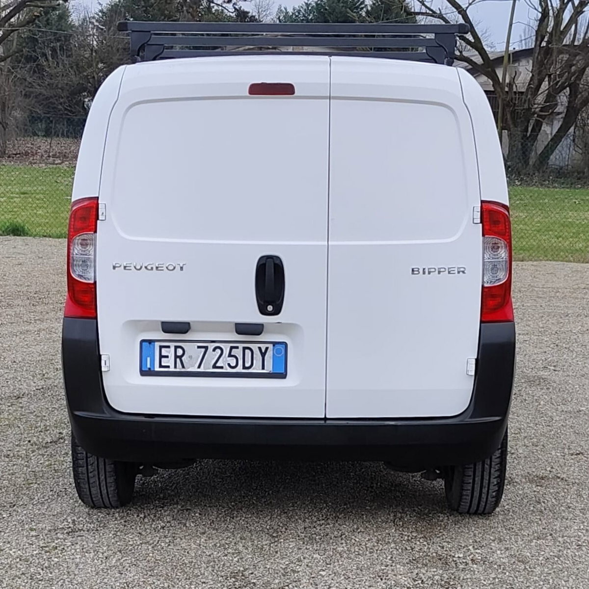Peugeot Bipper 1.3 HDi 75 FAP Stop&Start Family (10)