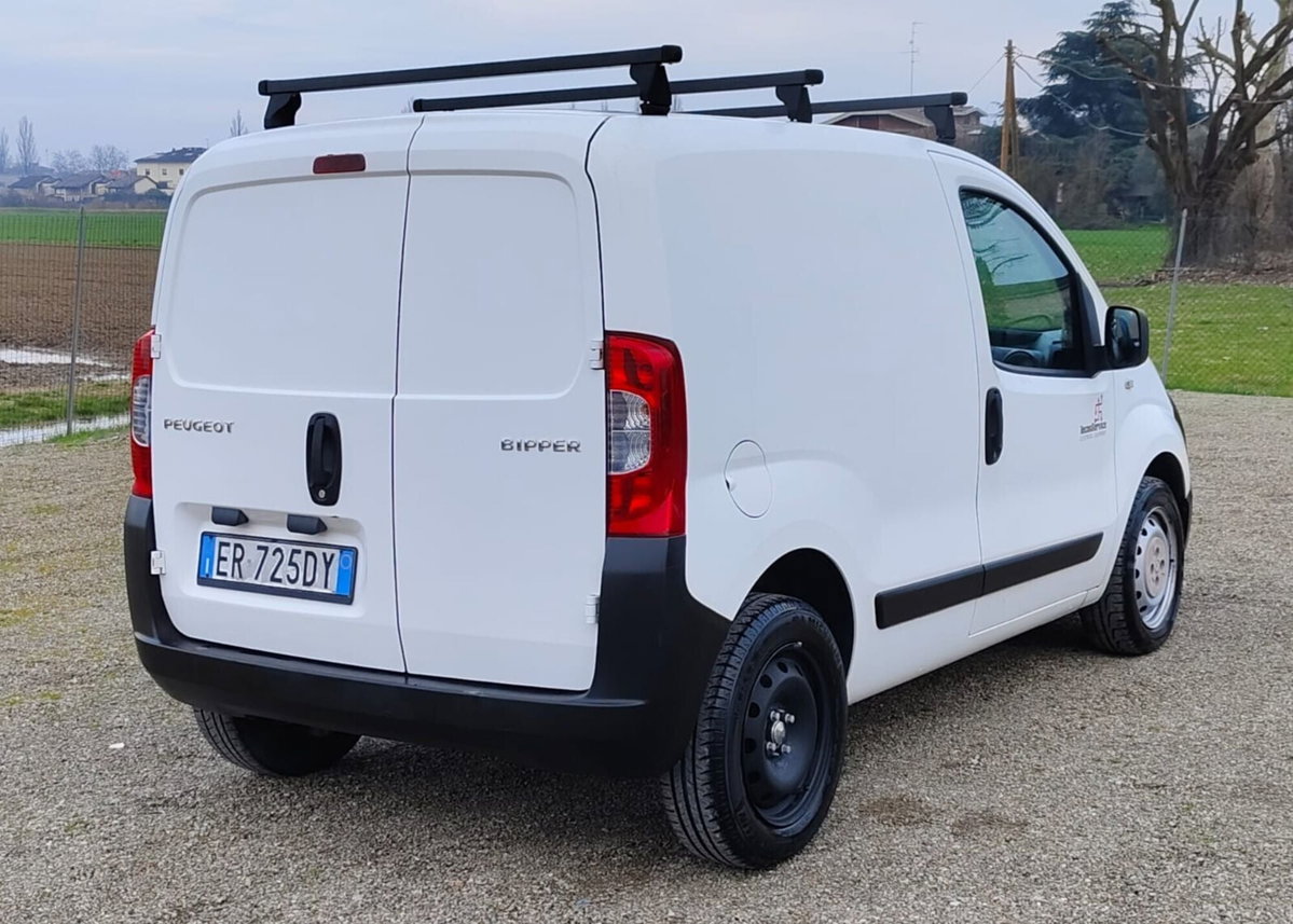 Peugeot Bipper 1.3 HDi 75 FAP Stop&Start Family (14)
