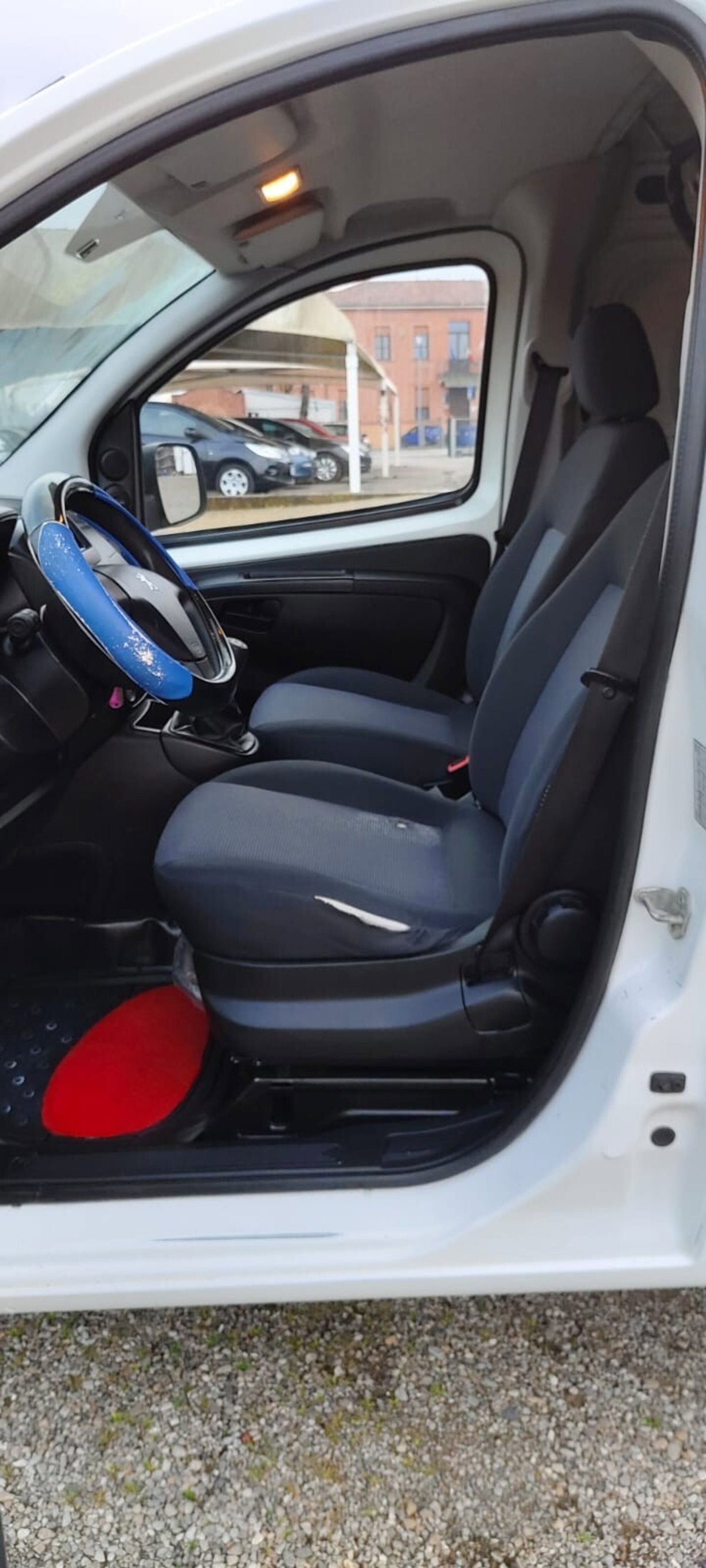 Peugeot Bipper 1.3 HDi 75 FAP Stop&Start Family (16)
