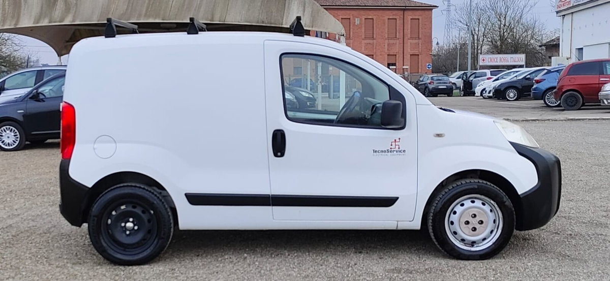 Peugeot Bipper 1.3 HDi 75 FAP Stop&Start Family (20)
