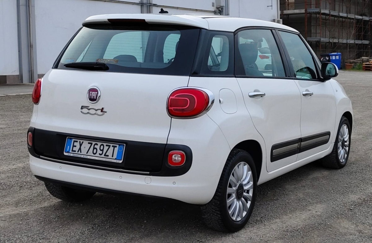 Fiat 500L Living 1.3 Multijet 85 CV Lounge (18)