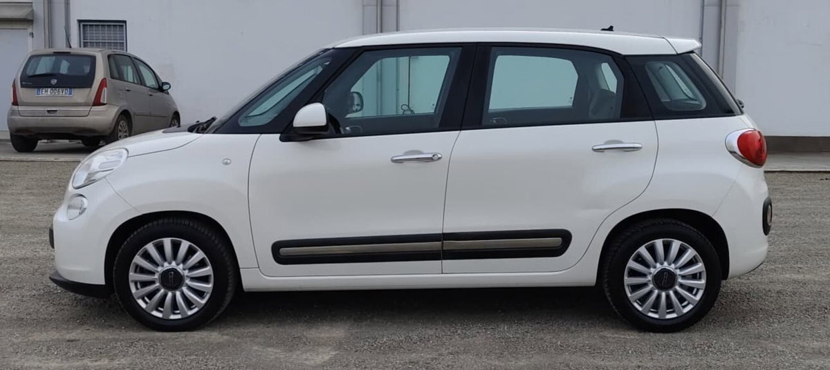 Fiat 500L Living 1.3 Multijet 85 CV Lounge (9)