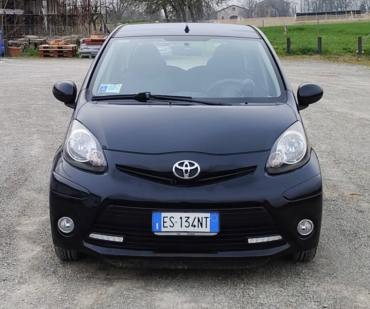 Toyota Aygo 1.0 12V VVT-i 5 porte Active Connect (16)