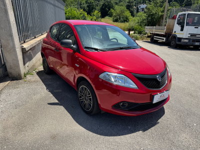 Lancia Ypsilon 1.2 69 CV 5 porte GPL Ecochic Monogram (2)