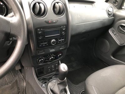 Dacia Duster 1.6 115CV S&S 4x2 Serie Limitata Urban Explorer (8)