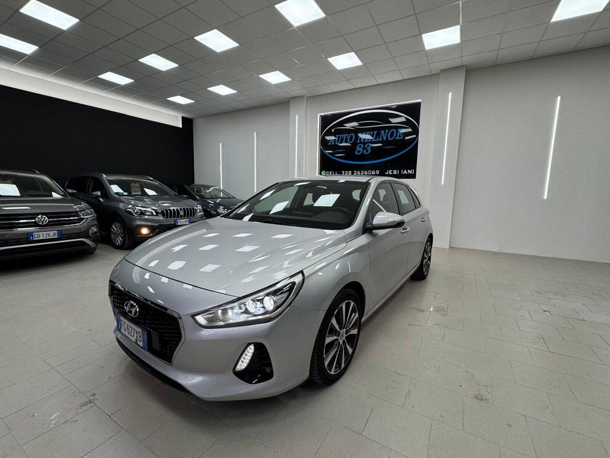 Hyundai i30 1.6 CRDi 110CV DCT 5 porte Style (3)
