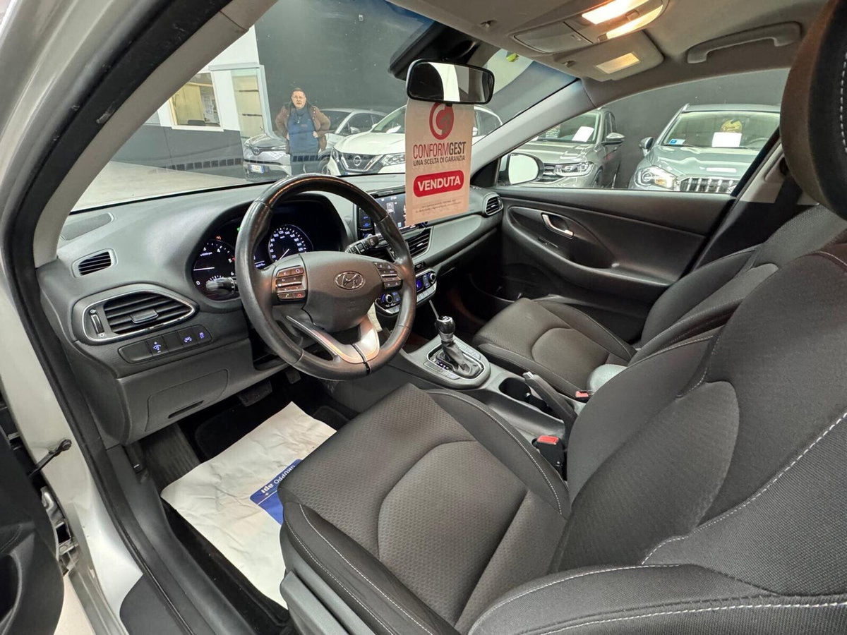 Hyundai i30 1.6 CRDi 110CV DCT 5 porte Style (7)