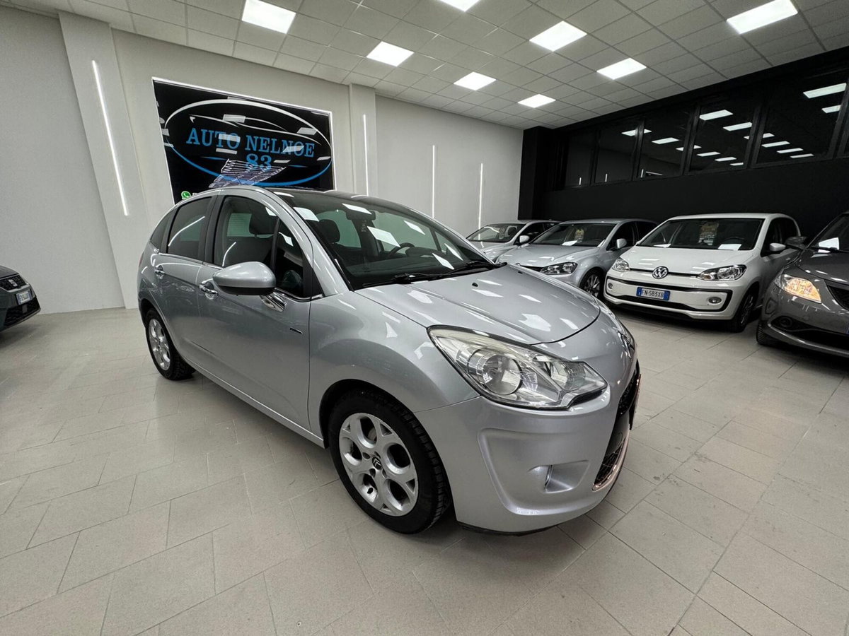 Citroen C3 1.4 Exclusive Style (2)