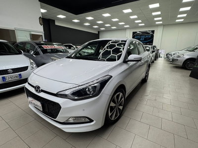 Hyundai i20 1.1 CRDi 12V 5 porte Style (2)